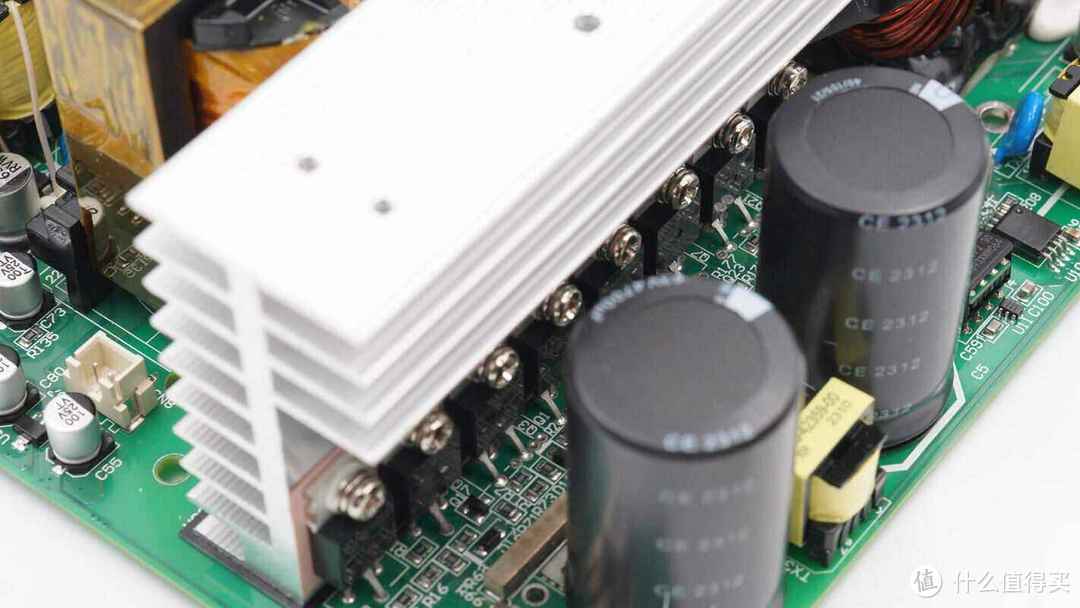 拆解报告pecron百克龙2200w1536wh户外电源e1500lfp