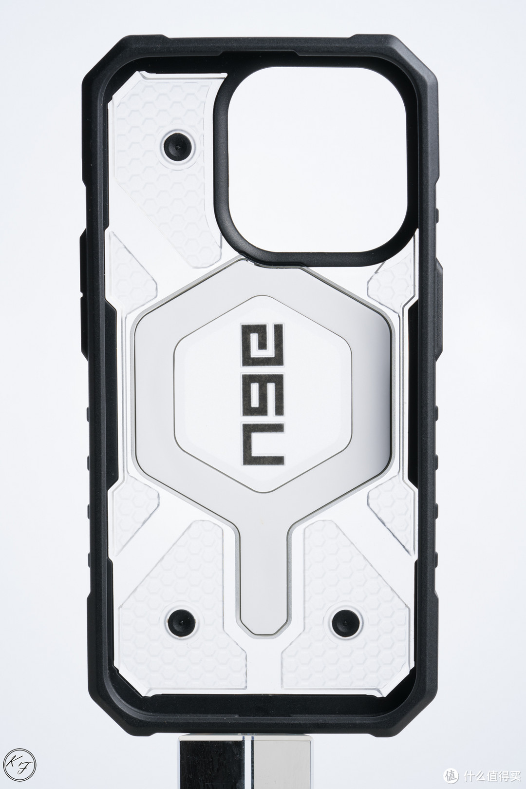 7天有理由退货- UAG iPhone 15 Pro 磁吸探险透明色保护壳