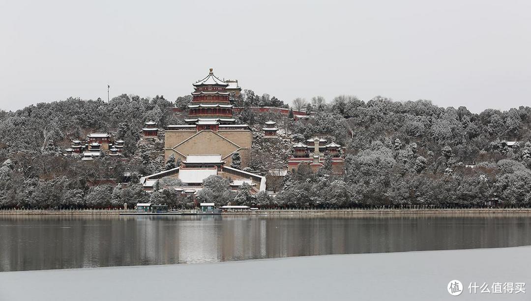 一镜走天下，二月大雪后的北京颐和园风景美如画