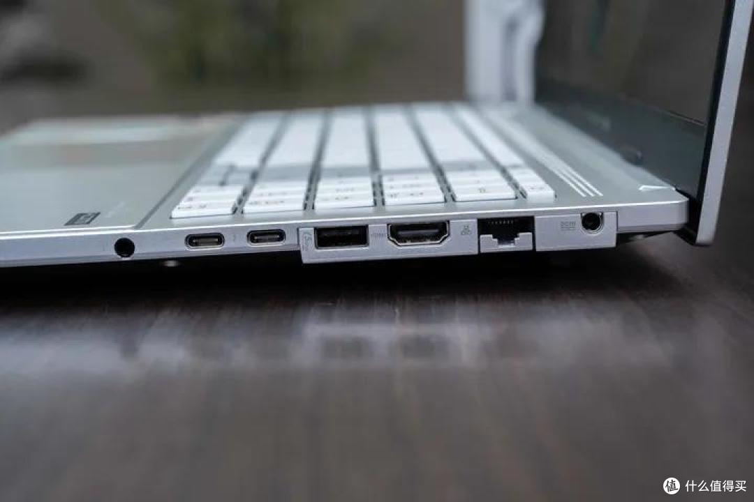 华硕无畏pro15 2024评测——首发ultra9的真香4060全能本_笔记本电脑