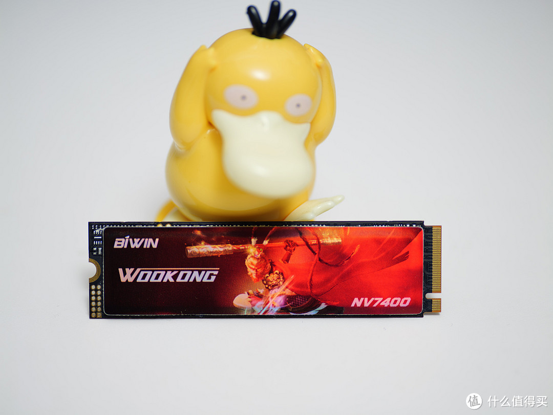 幕后存储大佬走向台前的诚意之作：佰维WOOKONG NV7400 1TB SSD专业向详细评测