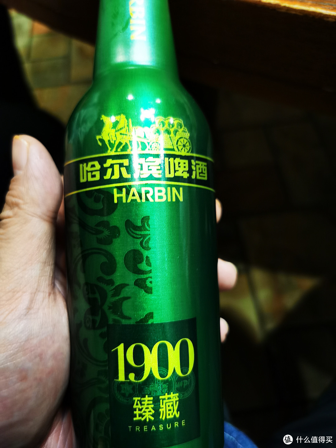 哈尔滨啤酒1900臻藏图片