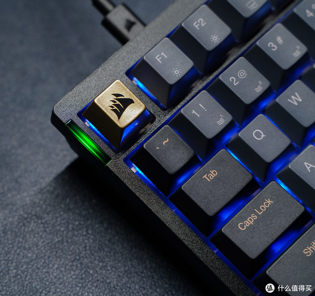 质感拉满客制化美商海盗船k65pluswireless键盘开箱