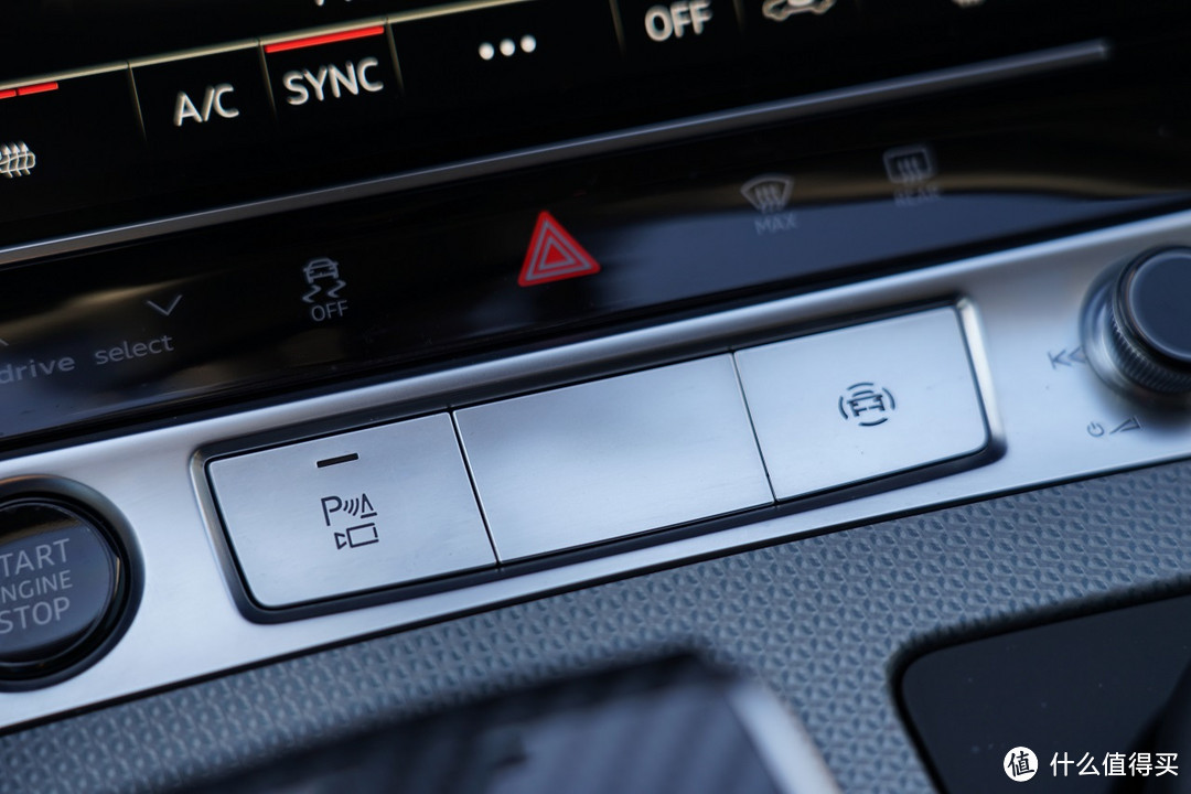 2024年新年第一帖直接开个60w的大玩具奥迪a6c8allroad开箱