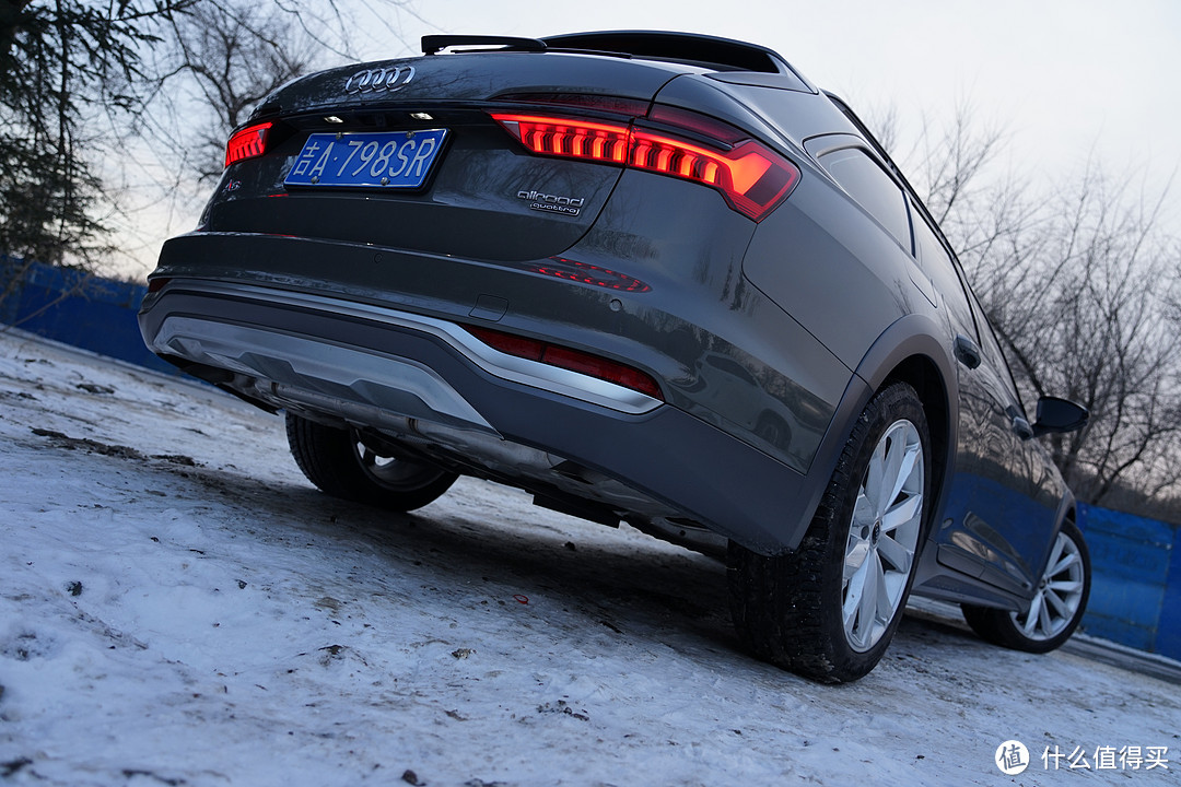 2024年新年第一帖直接开个60w的大玩具奥迪a6c8allroad开箱