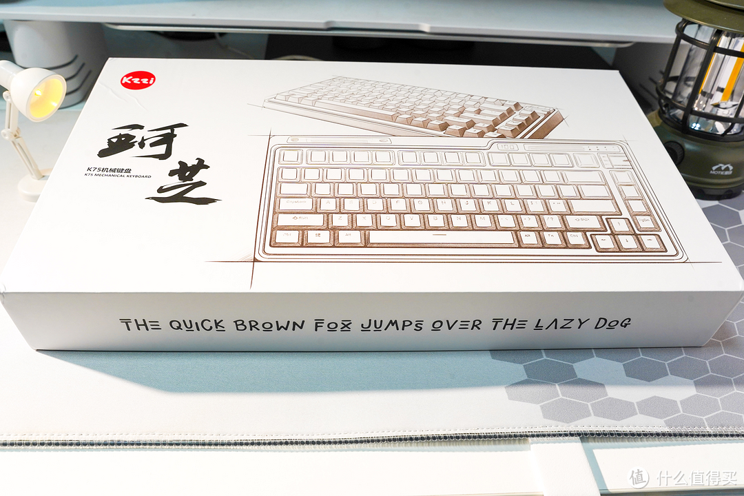 高性价比的复古匠心之作—珂芝K75 Lite 三模机械键盘