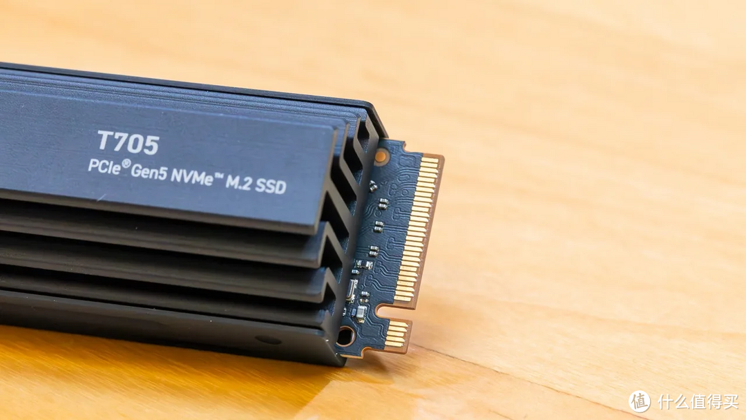 英睿达发布T705硬盘：PCI-E5.0技术，何去何从？