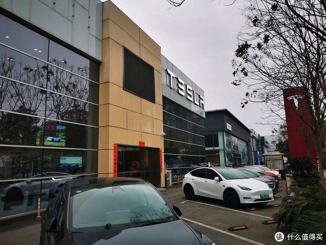 闲逛汽车4s街区杂记