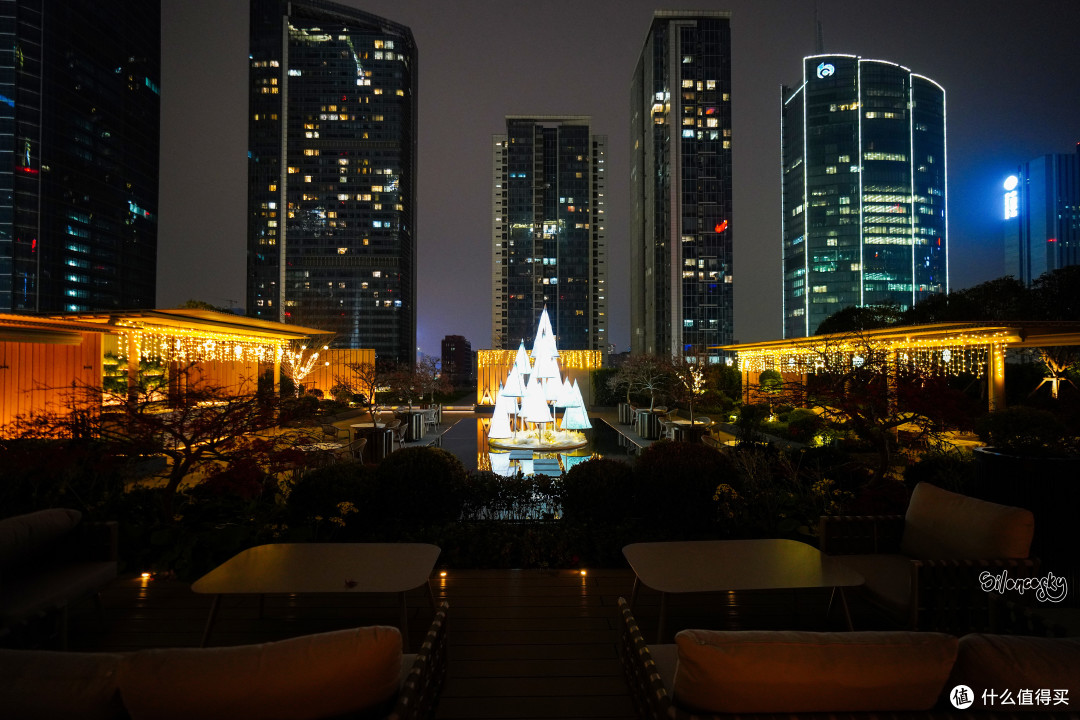心比天高的南京河西安达仕酒店:套房4⭐入住体验