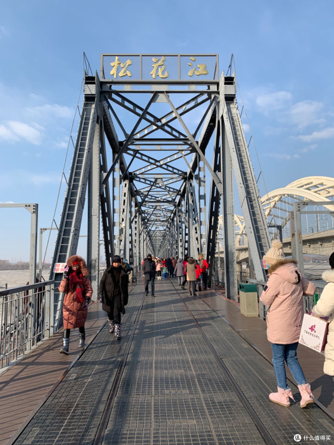 北方小土豆春节去哈尔滨感受寒冷,尴尬名场面终身难忘!