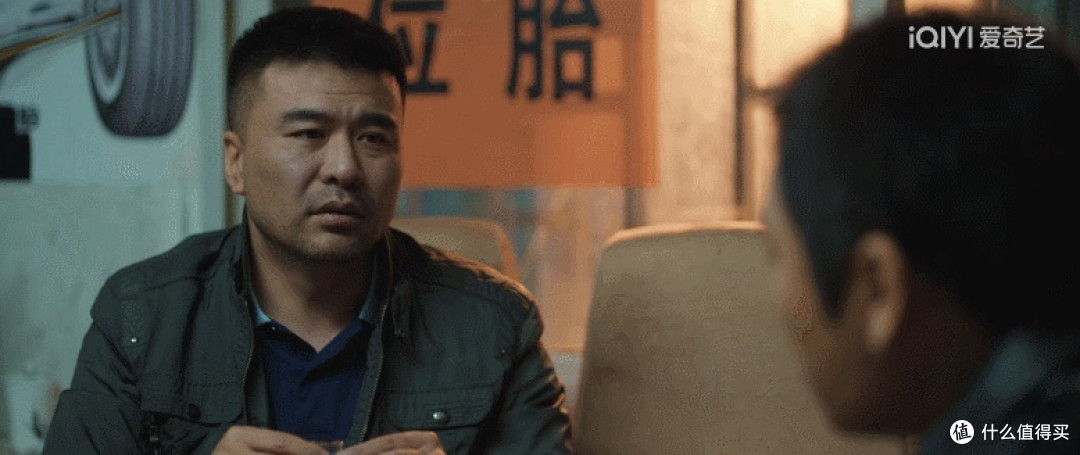 三大队:影视书三栖,看尽人世间的无奈与坚持