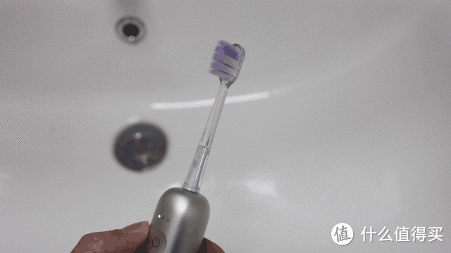 徕芬扫振电动牙刷：完美的刷牙与清洁体验
