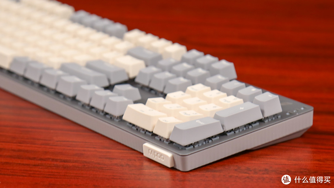 潮流设计，形态可变，雷柏V500PRO 2024版机械键盘简评