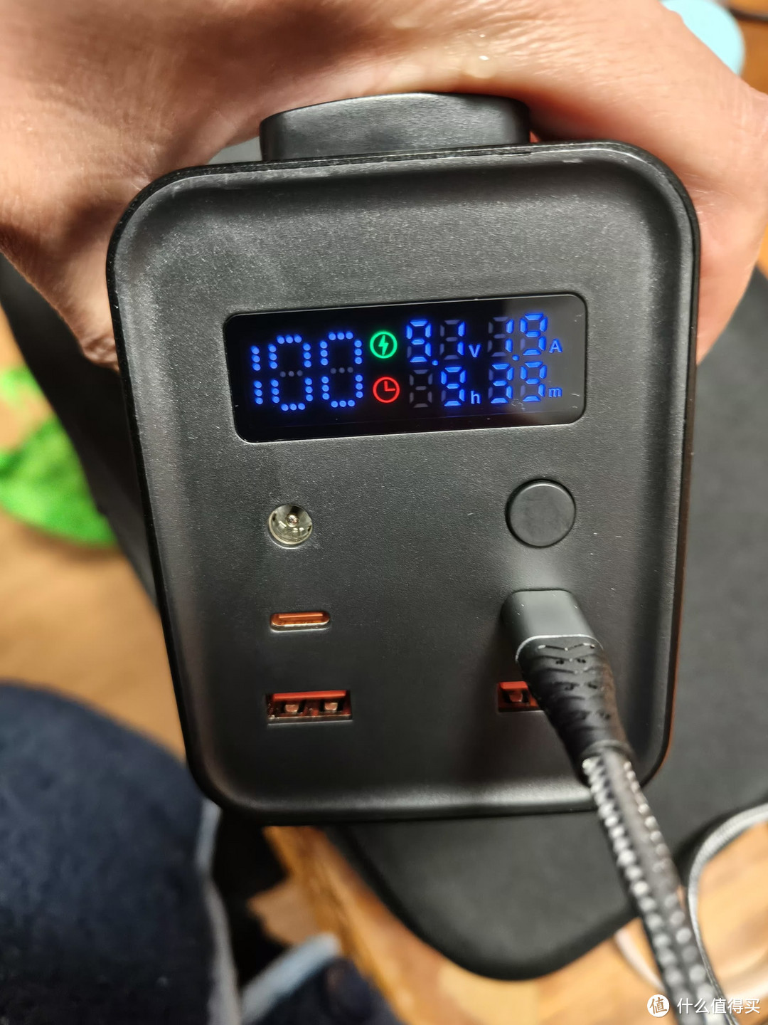 花180做个6万容量PD100w的充电宝是什么感觉？