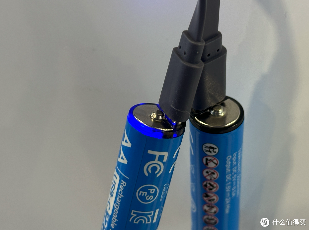迪比科发布多款USB-C直充锂电池和镍氢电池，应用于遥控器、智能门锁、收音机等