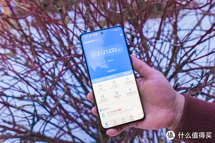一加12全体验，质感提升、性能拉满，还很有性价比