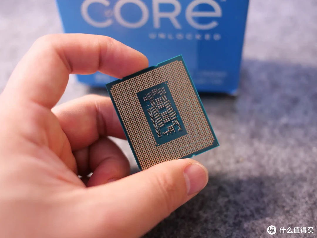 开学季装机,千元级CPU更推荐i5-12600KF