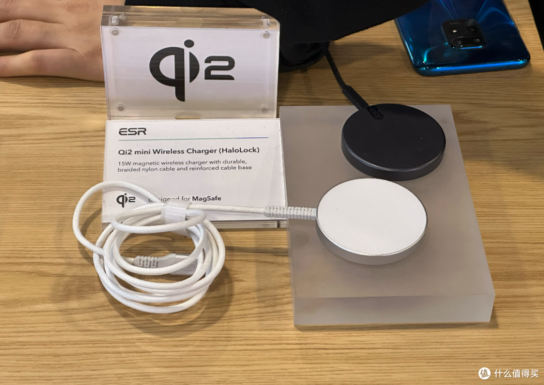 安克、贝尔金等多家知名Qi2无线充品牌亮相CES 2024