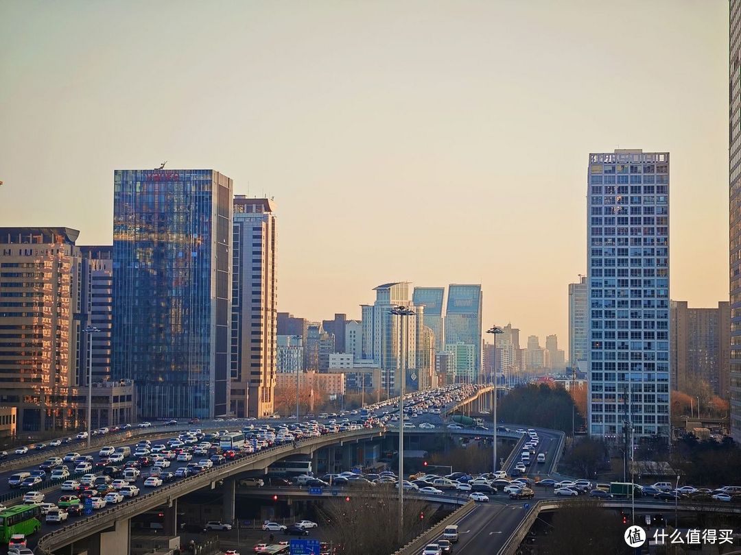 2024年,AI加持的一加12还值得买吗?
