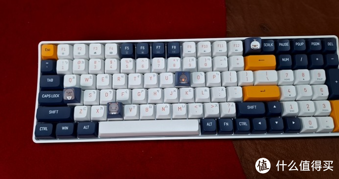 GD100蓝芽黄轴键盘使用