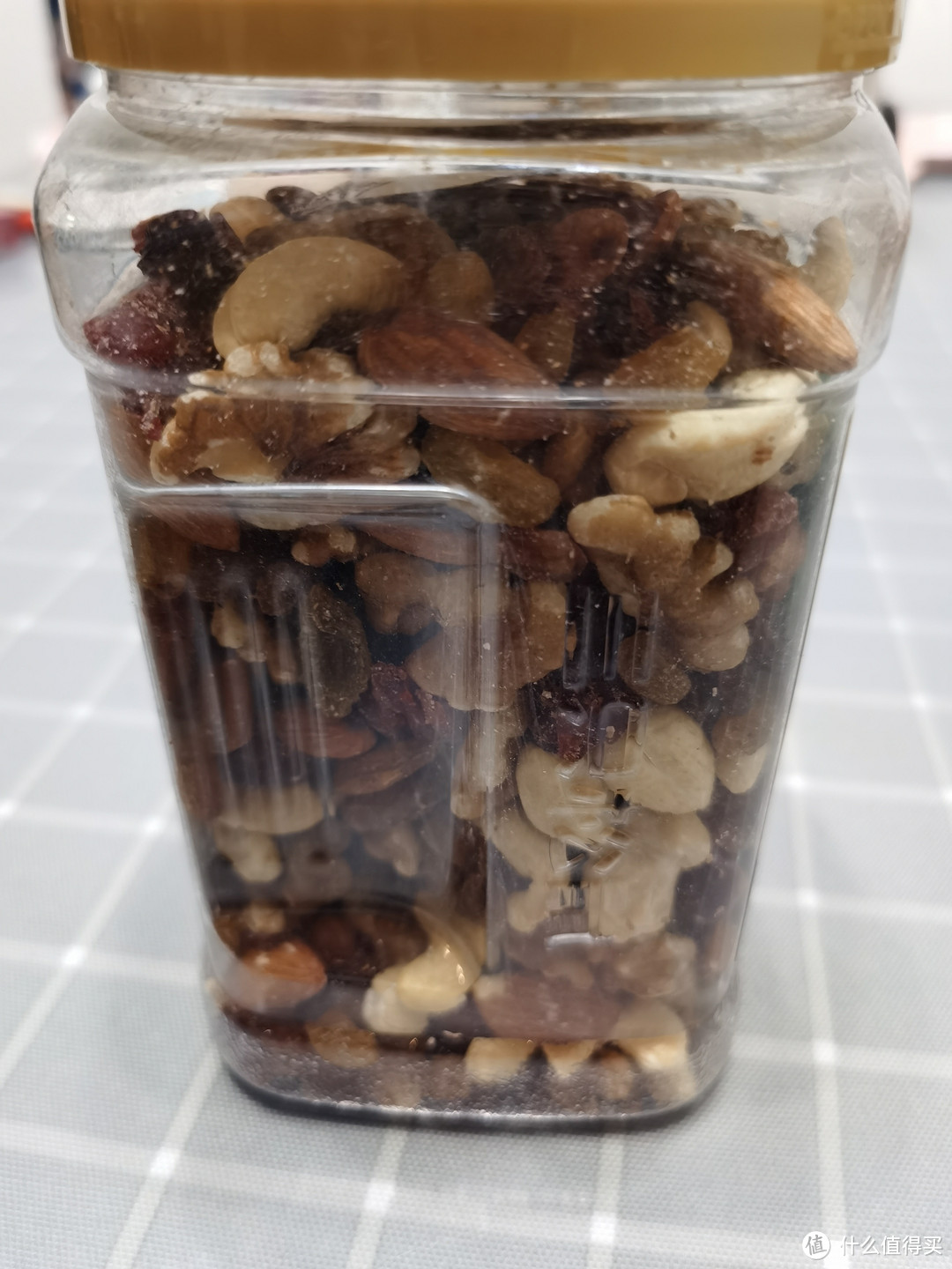 上班族必备!健康零食坚果,让你工作更有动力
