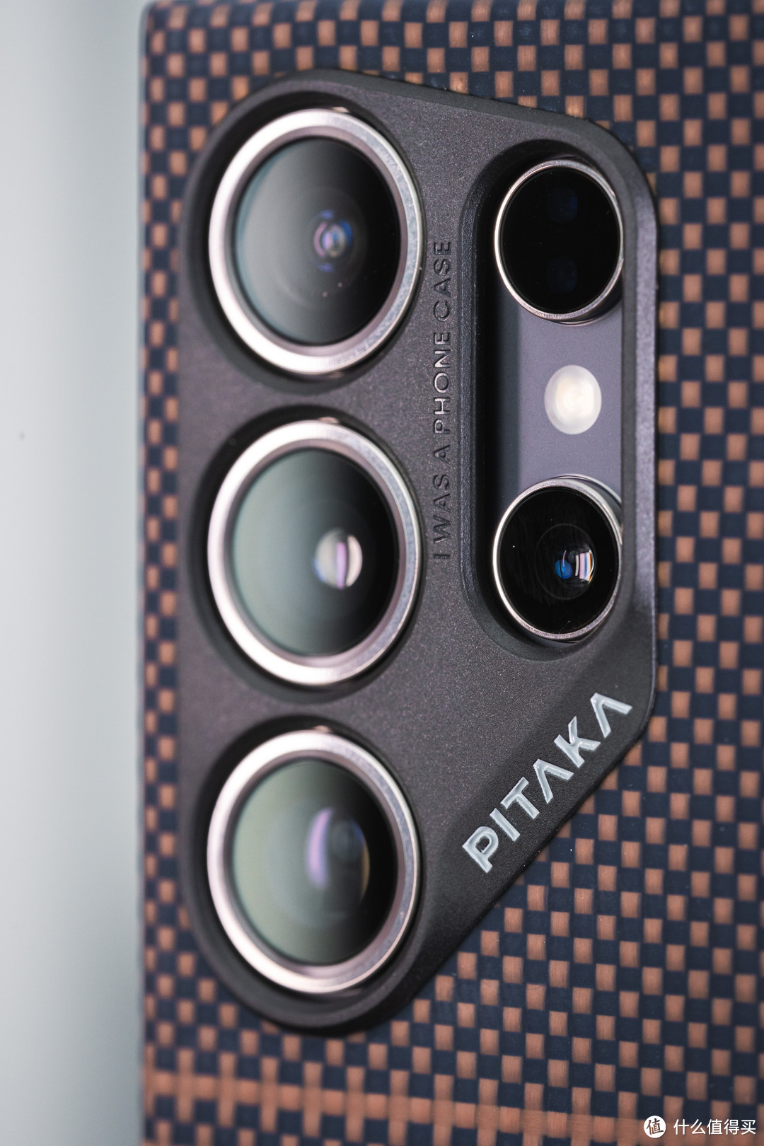 三星S24 Ultra新伙伴：PITAKA凯夫拉手机壳，环保又酷炫
