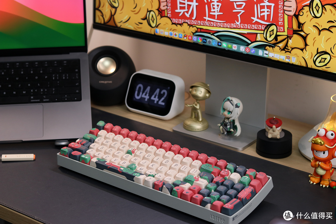 把机械键盘玩出花,洛斐新玩法:小翘主题键盘盲盒