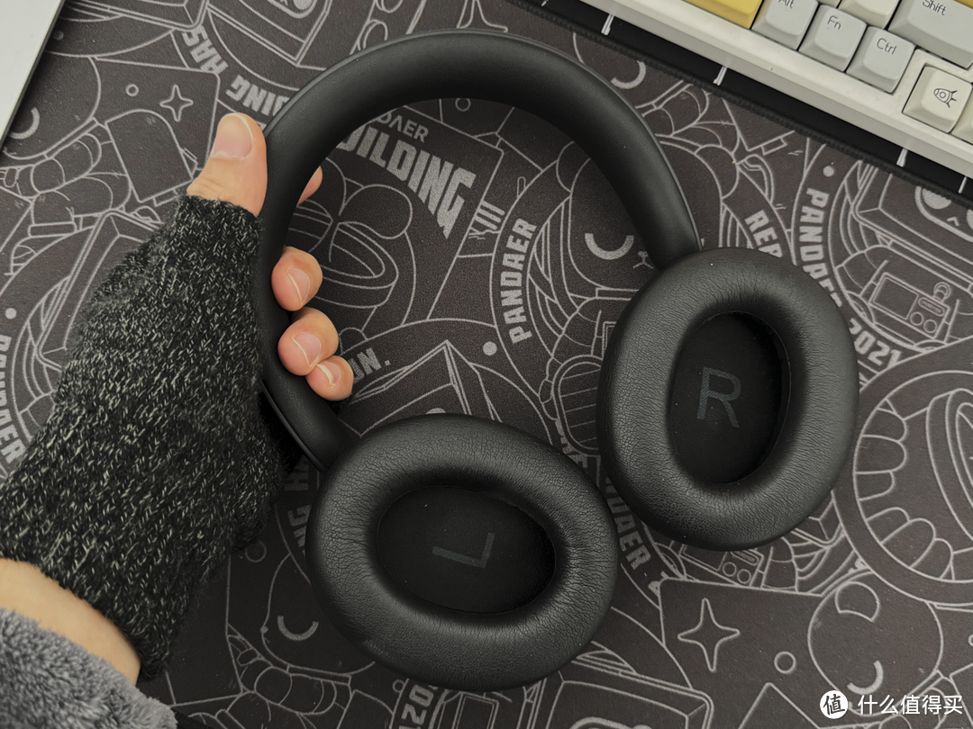 绿联HiTune Max3测评:支持空间音频,几百块有AirPods Max的体验?