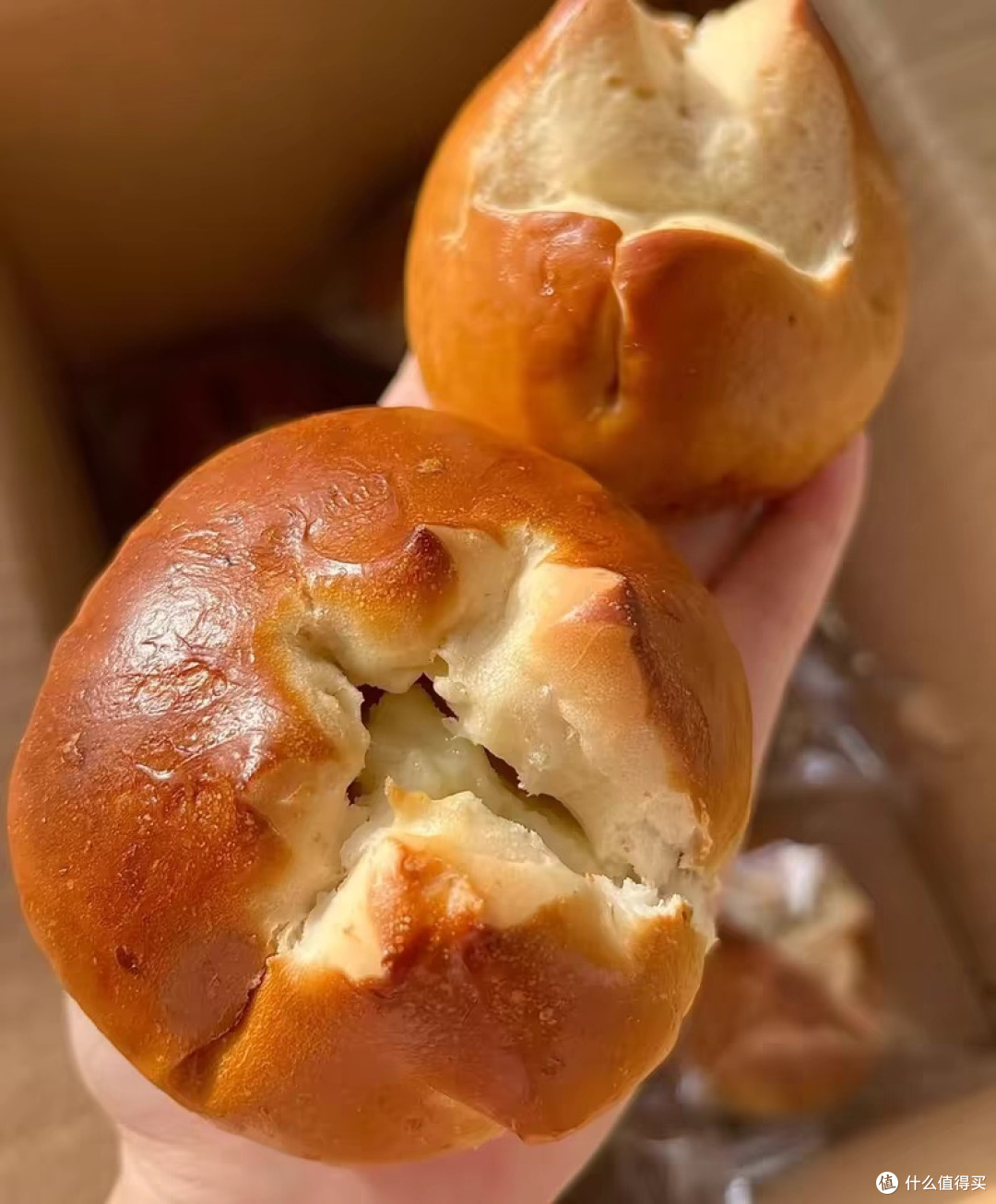 碱水面包与低减代餐,手作美食的双重魅力