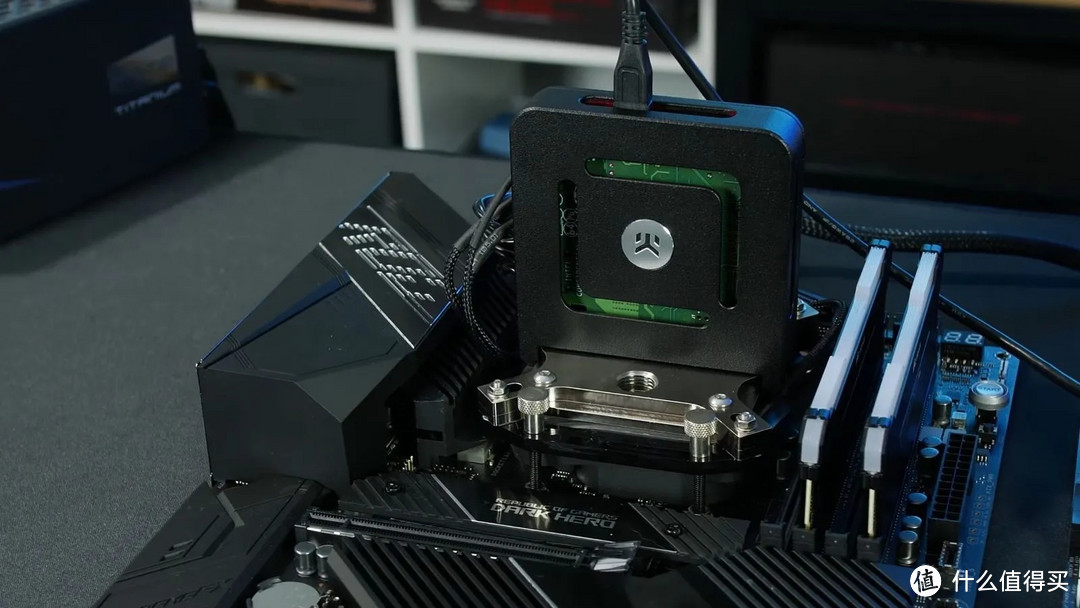 AMD平台上的Intel Cryo散热器