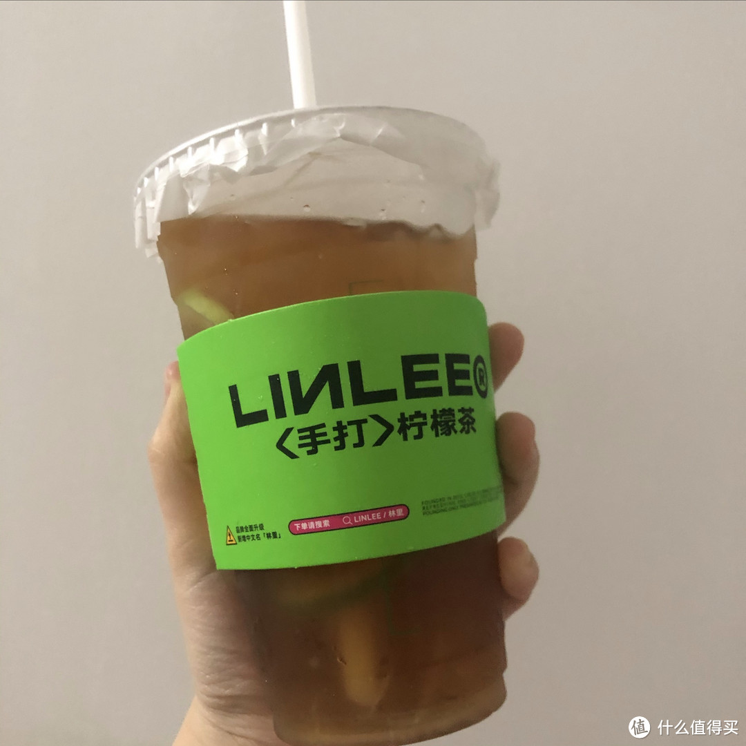 明星都在喝！揭秘柠檬茶的神奇功效