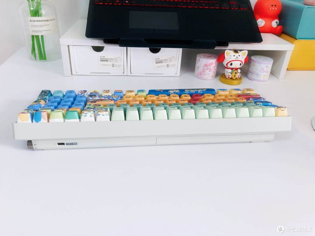 Lofree洛斐小翘也太懂女生了,随心DIY出适合自己风格的键盘