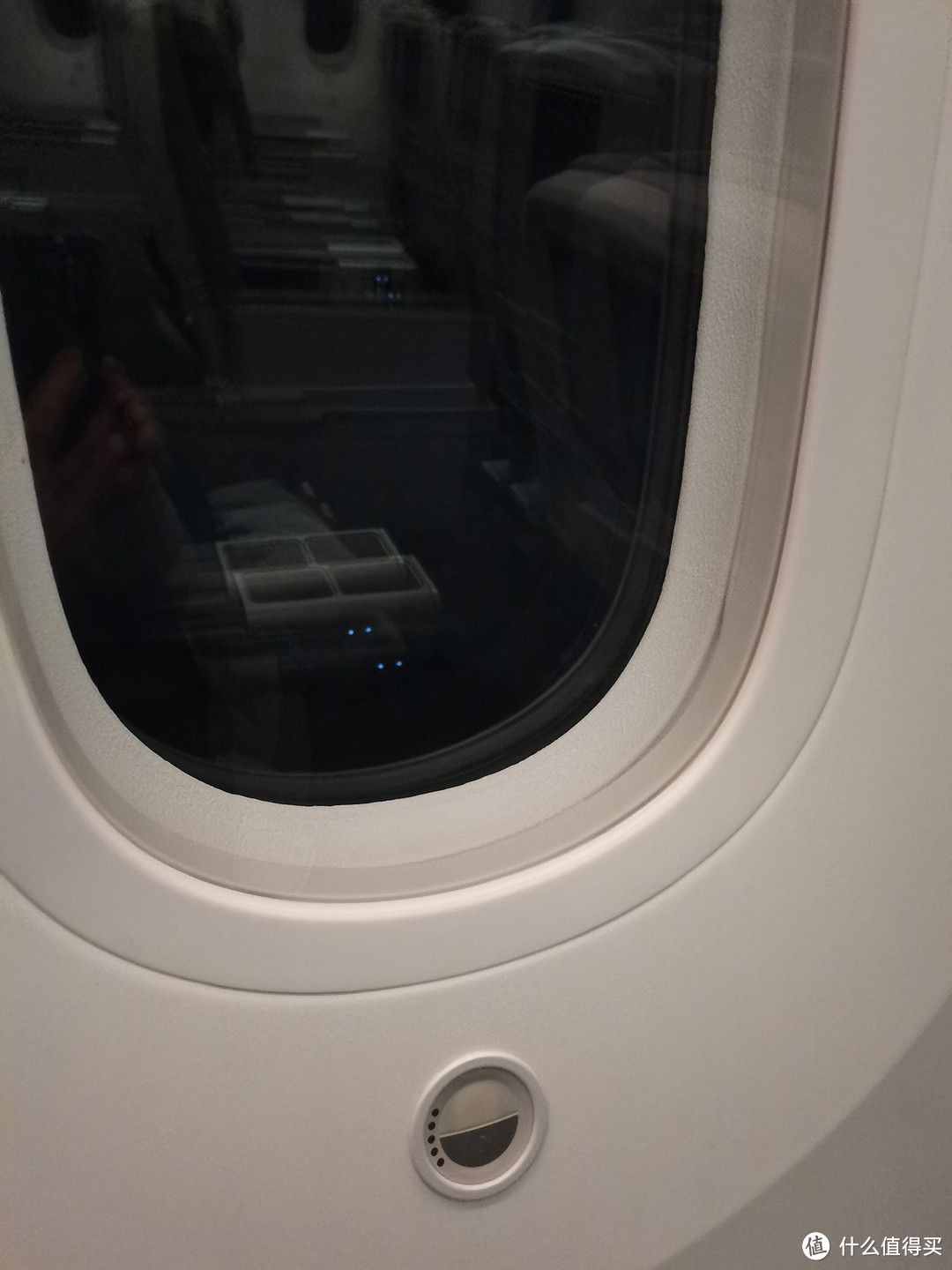 想不大东航的超经这么霸气--打卡东航787超级经济舱