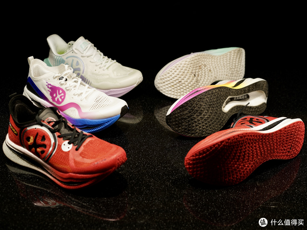 全方位解读:必迈惊碳Fly、惊碳2.0和惊碳MIX PLUS的中底材料+碳板设计