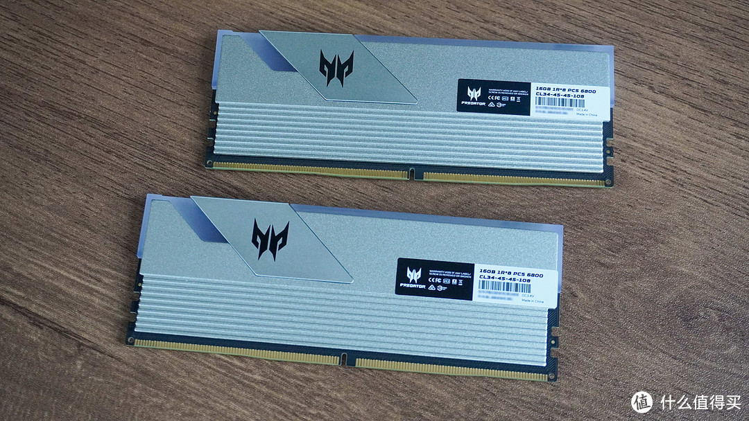 省心选择，灵动RGB！宏碁掠夺者 Vesta II 炫光星舰 DDR5 6800 32GB套条内存开箱及超频测试分享！