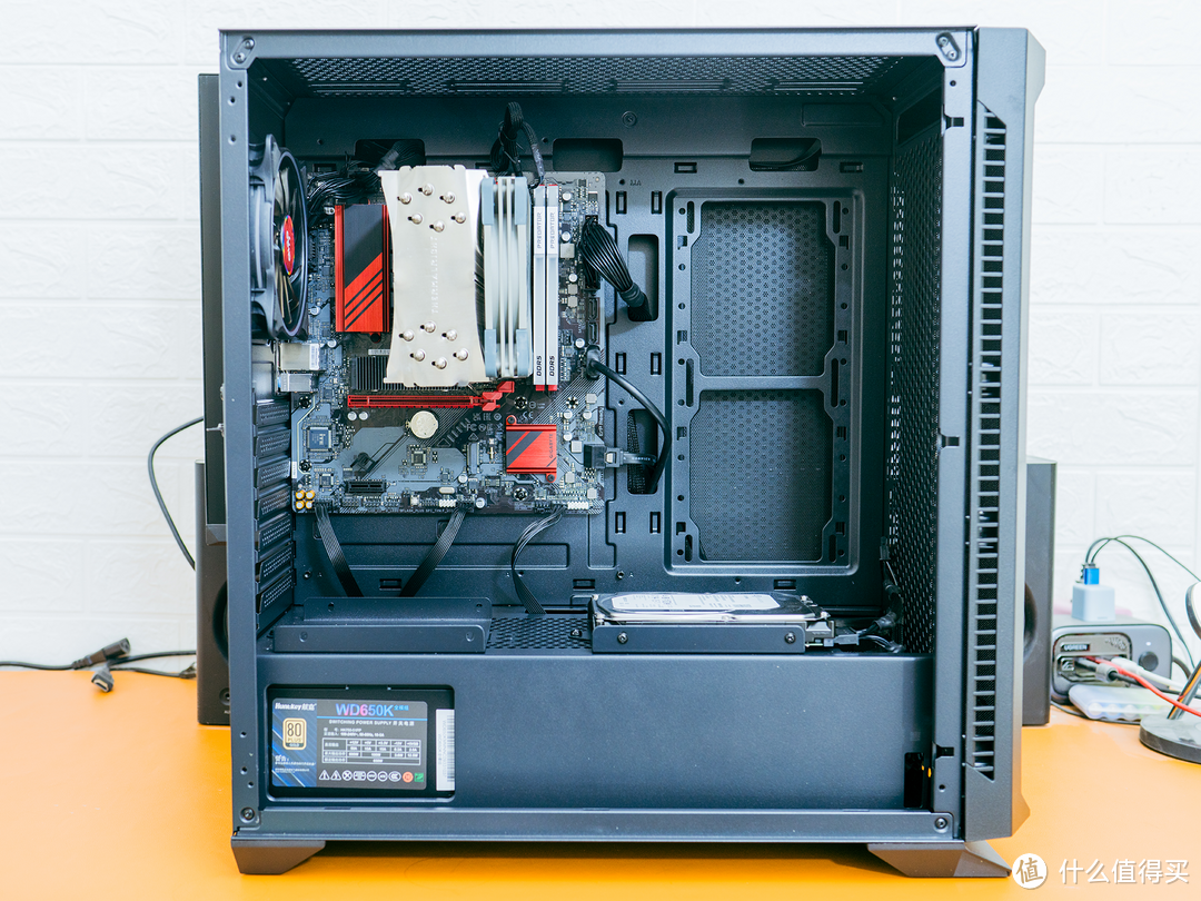 5k装了一台14代i5-14600K电脑主机，B760m主板、西数SN850X固态、32G DDR5内存
