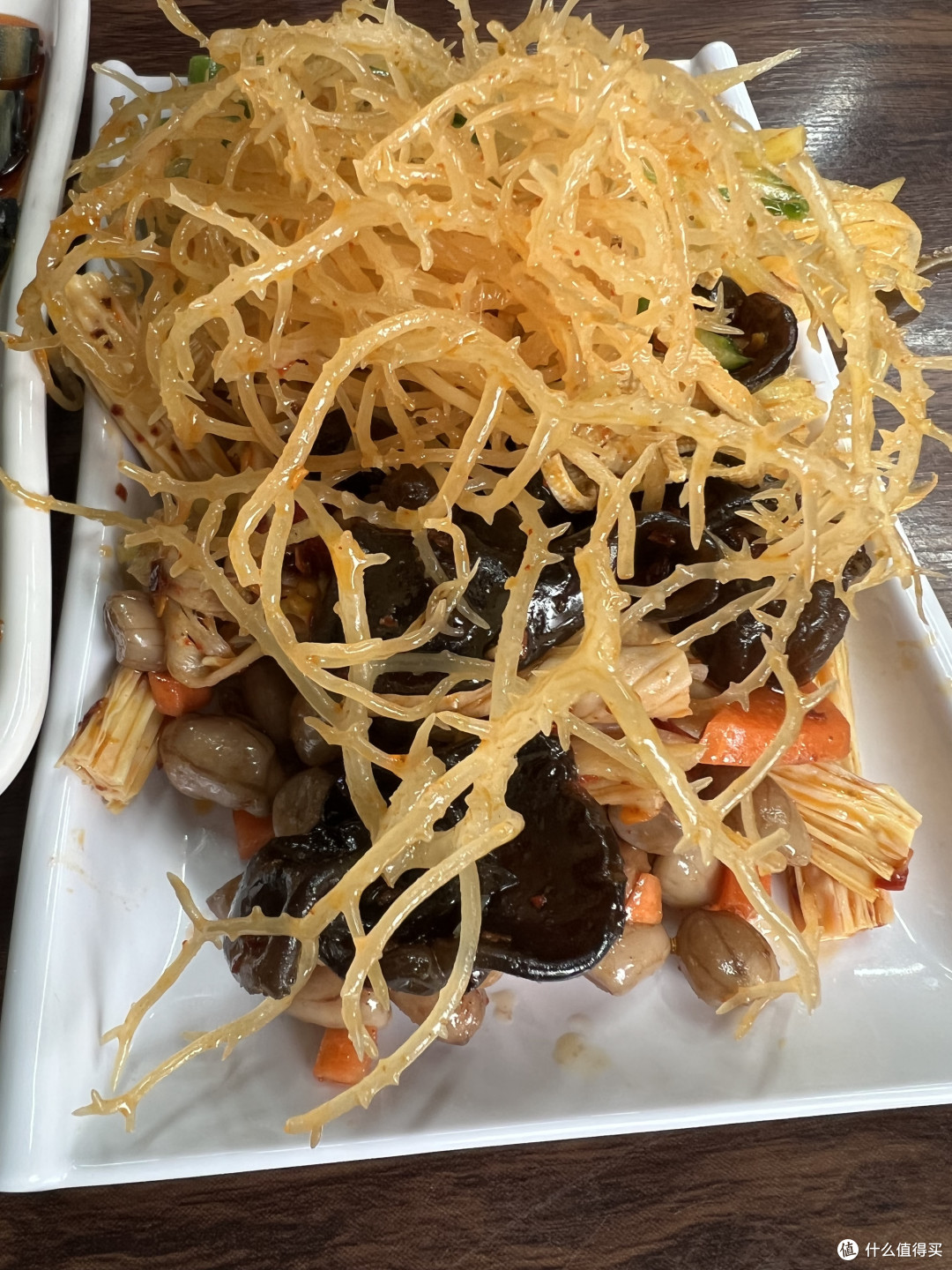 东北饺子馆,价格便宜,口味十足,还管饱,很赞