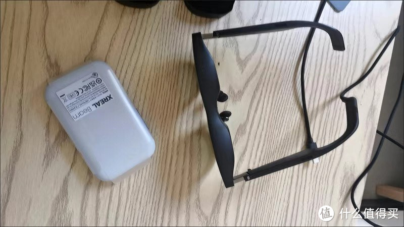 ￼￼雷鸟Air2 智能AR眼镜 高清巨幕观影眼镜 120Hz高刷 便携XR眼镜 非VR眼镜 vision pro平替