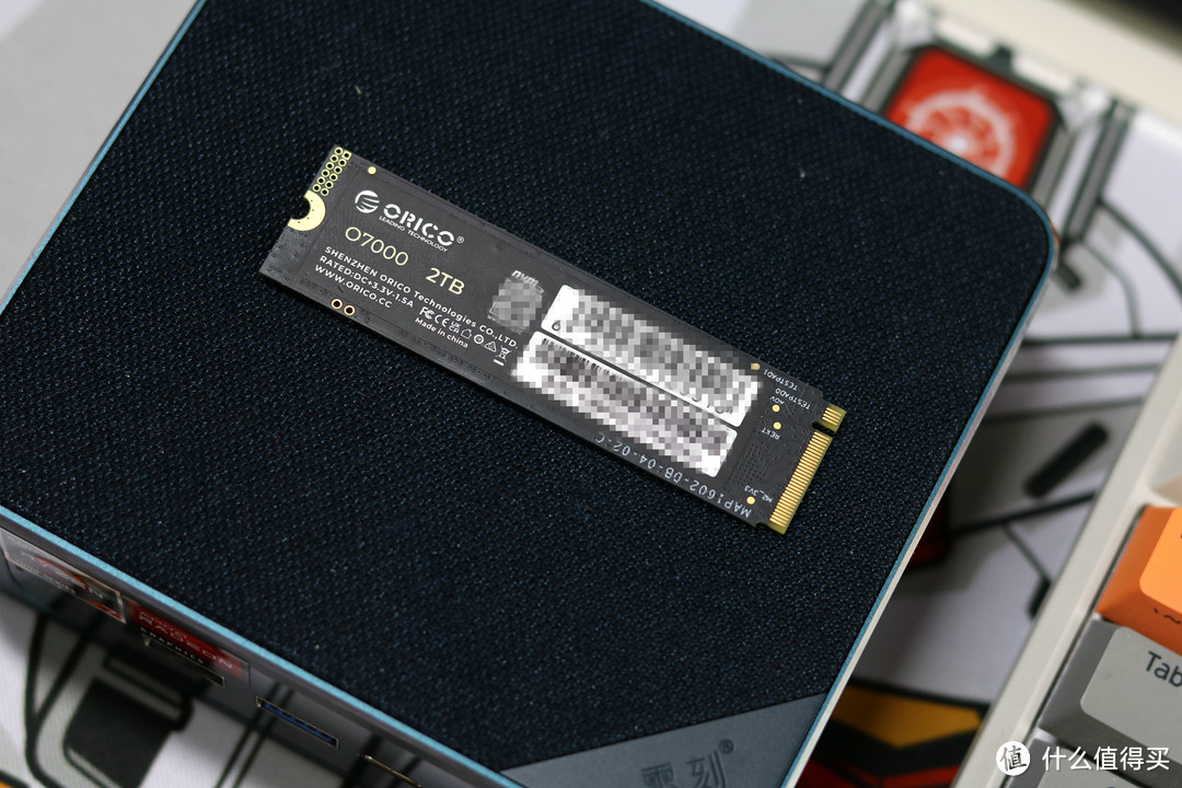 固态硬盘怎么选，奥睿科O7000黑金SSD测试，PCIe4.0+长江存储颗粒