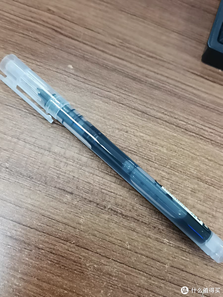 直液式中性笔，学生必备的学习用品