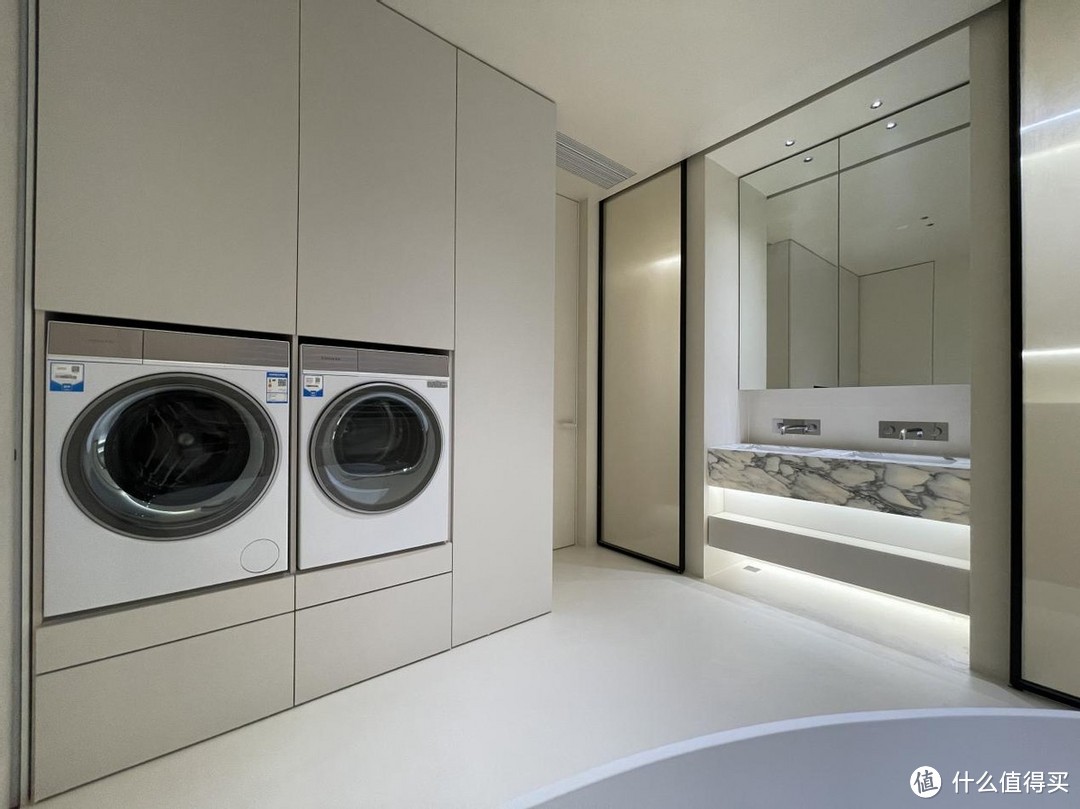 衣物清理需求如何解决？我家洗衣房的设计及五款洗烘套装的针对性推荐！