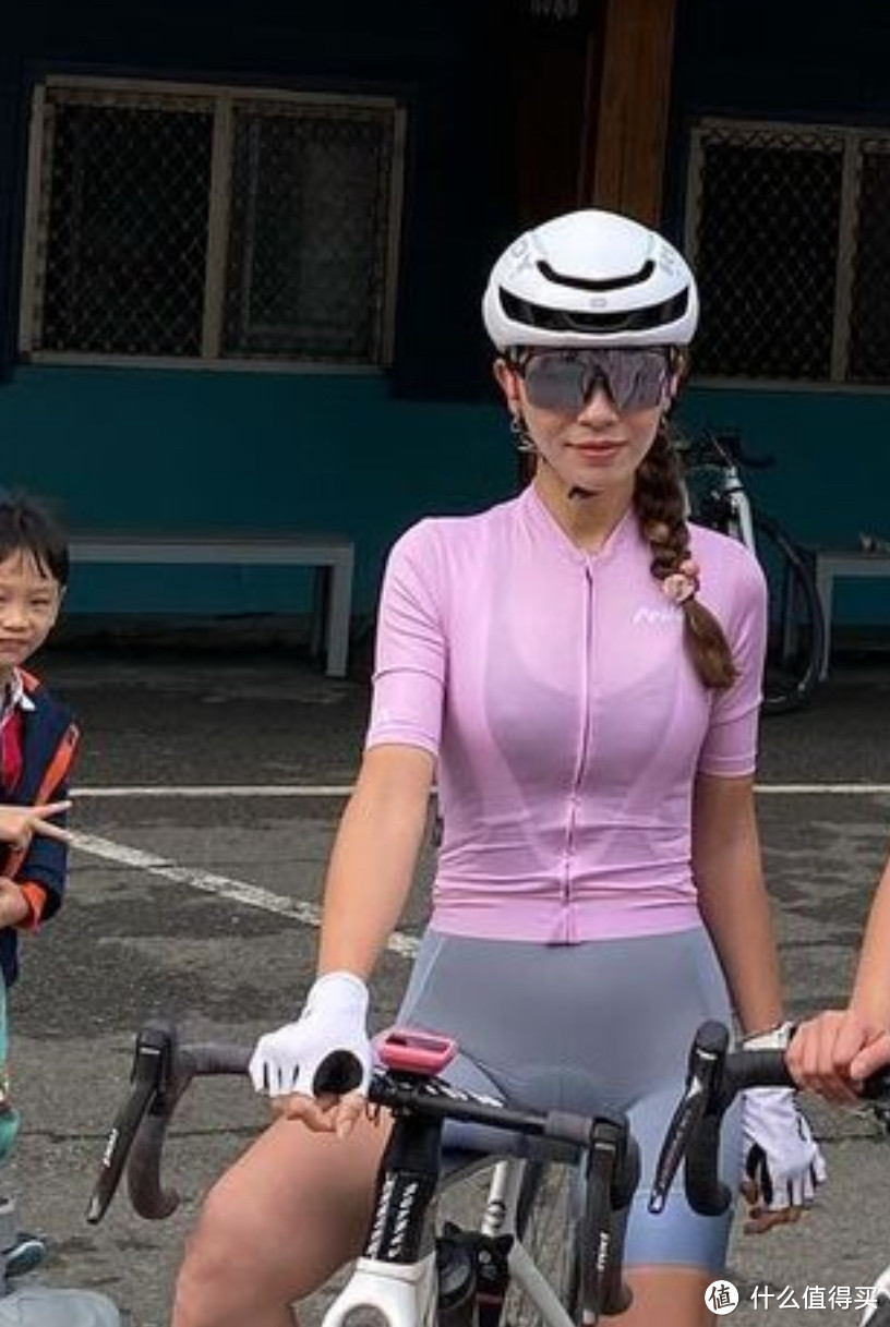 30多岁的女生还骑行，算怎么回事呢？
