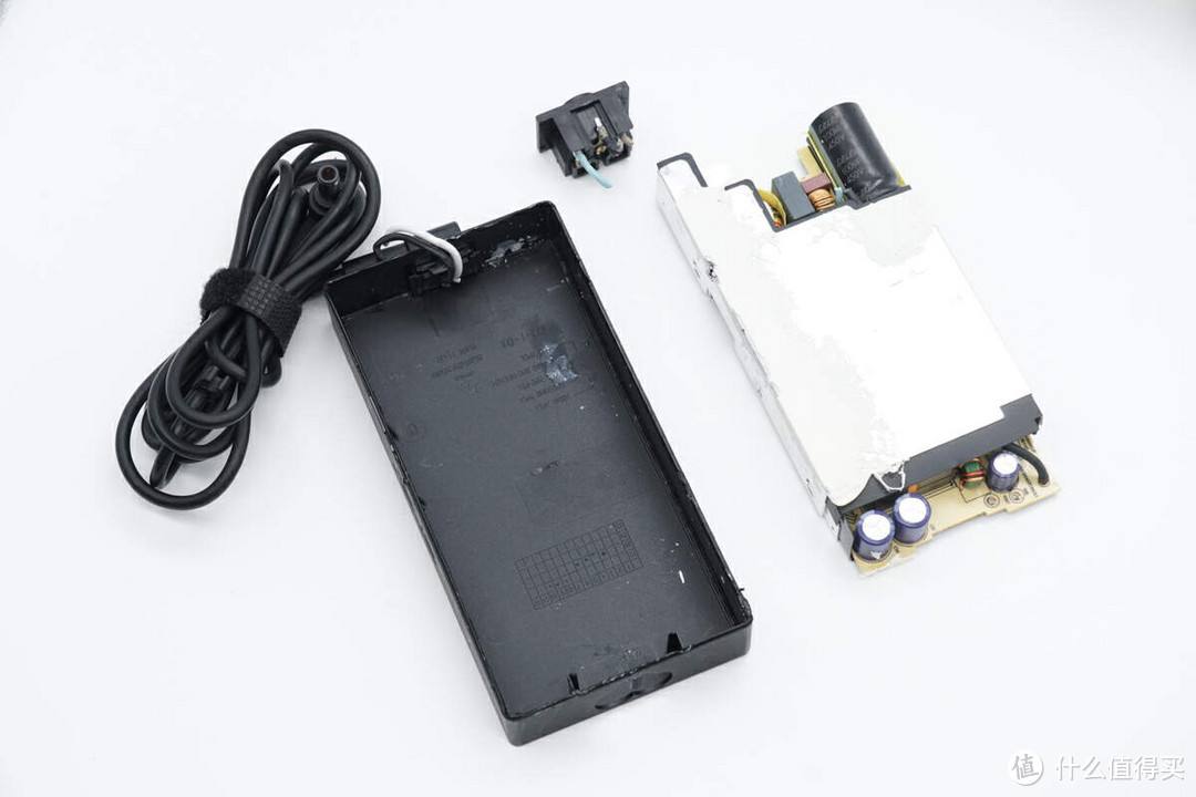 拆解报告:ASUS华硕150W电源适配器A18-150P1A
