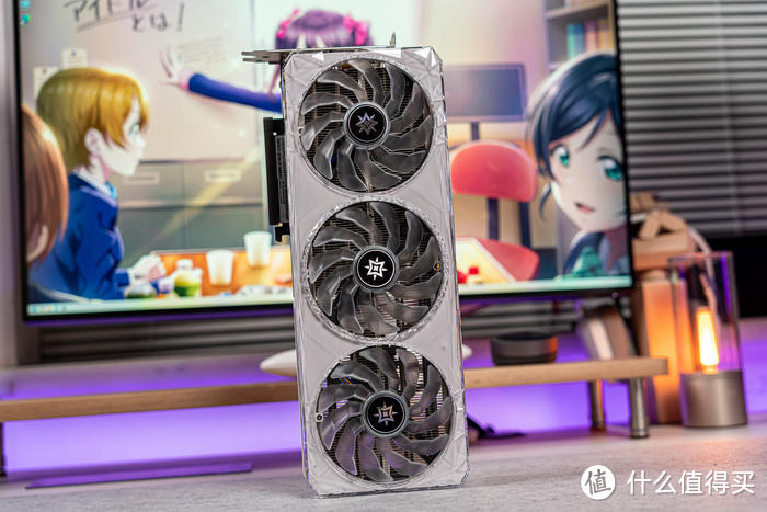 白色显卡典范的升级——GeForce RTX 4070 SUPER 星曜 OC 显卡开箱分享