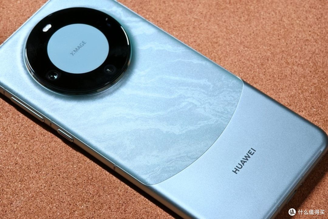华为mate60 pro:女神节送女神,遥遥领先!