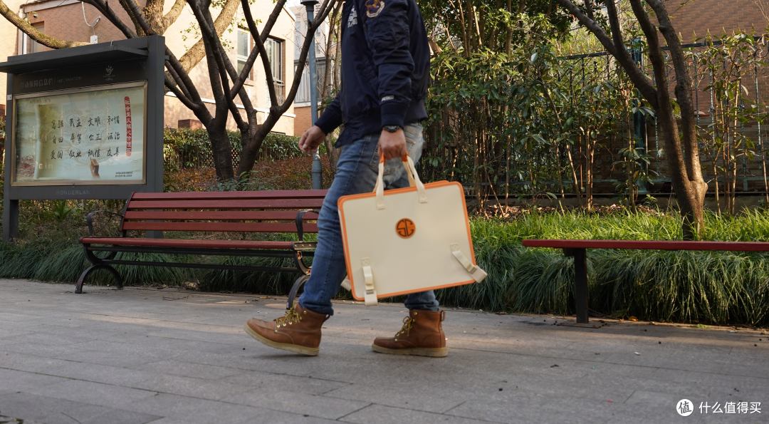 收起似手袋 秒开变推车,这款天与云小手袋推车你不来一台吗