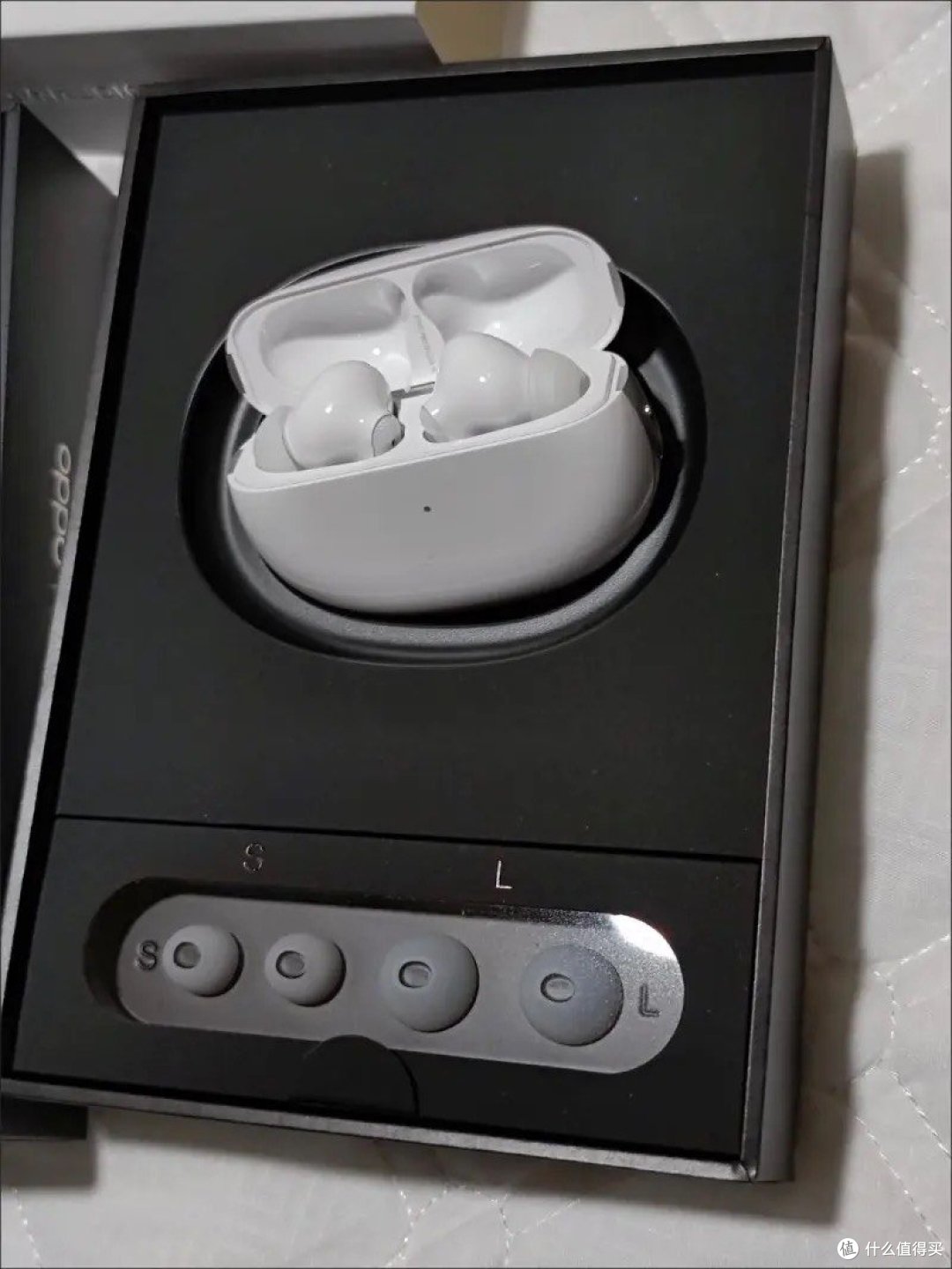 OPPO Enco Free3 真无线主动降噪蓝牙耳机 入耳式音乐运动TWS耳机 通用苹果华为小米手机 青霜白