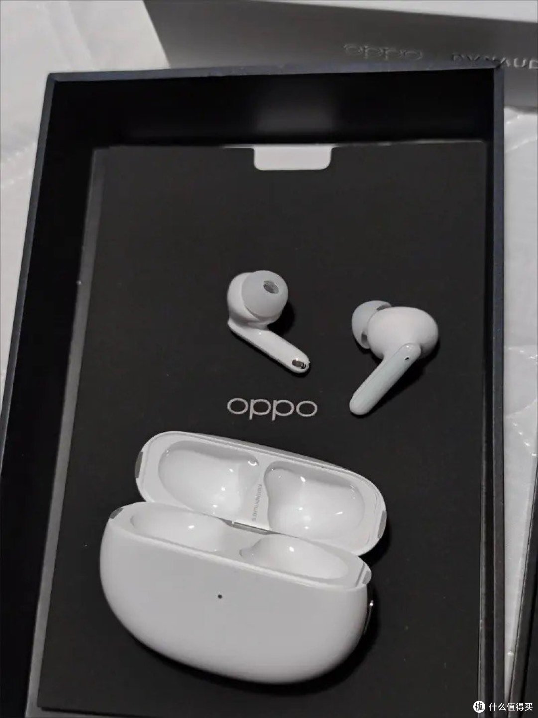 OPPO Enco Free3 真无线主动降噪蓝牙耳机 入耳式音乐运动TWS耳机 通用苹果华为小米手机 青霜白