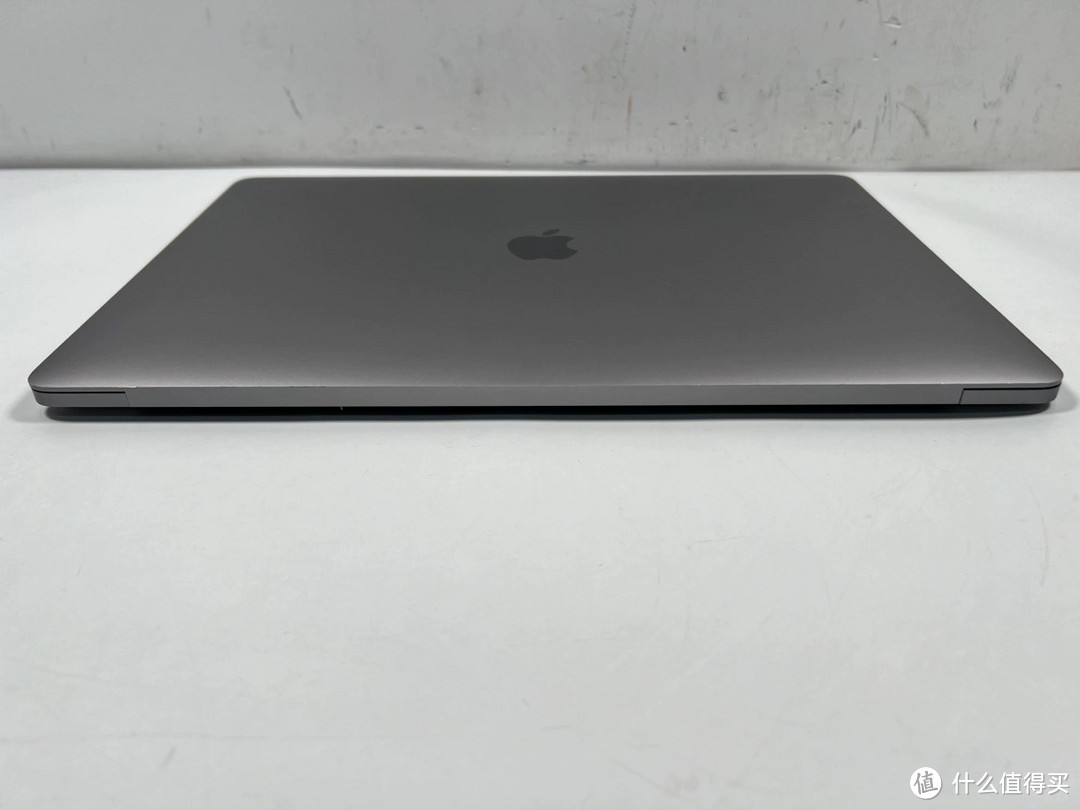 6年前1万多的MacBook Pro，如今价值不到当初的五分之一，还香吗？