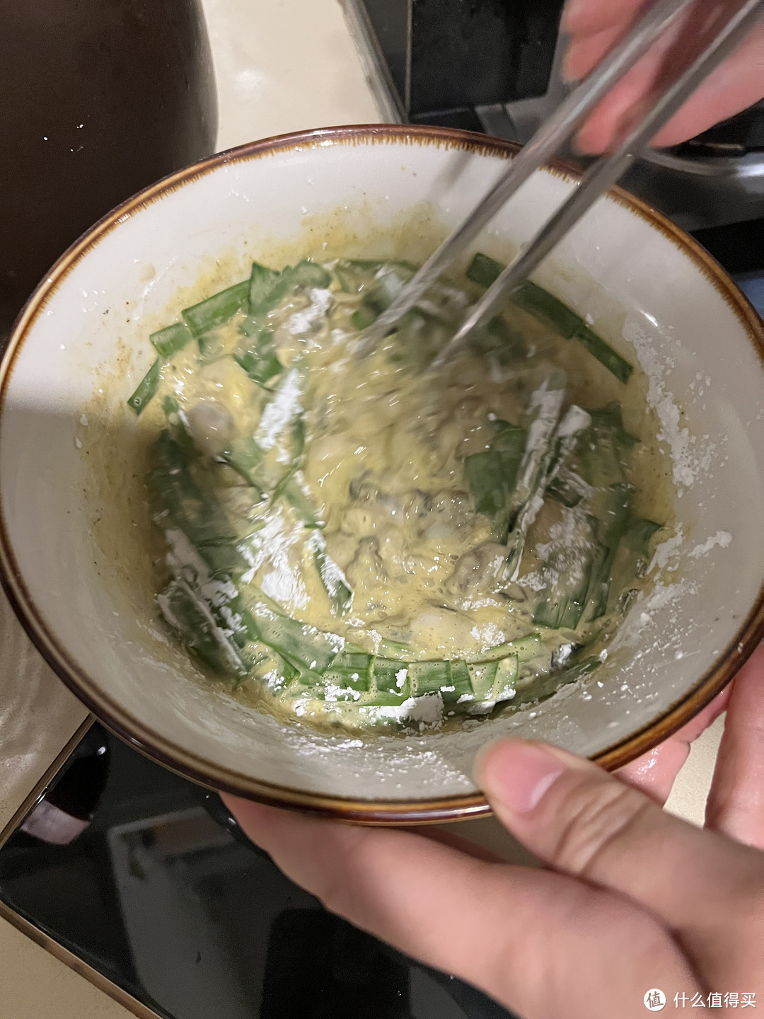 周末,媳妇做了一次蚵仔煎给我们吃,赞!